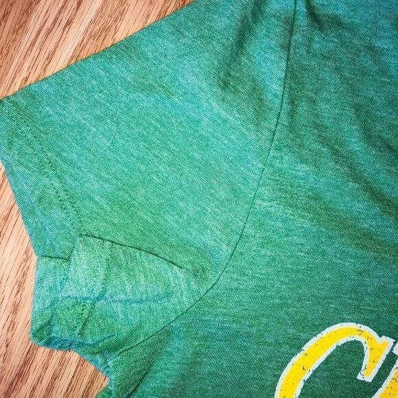 NWOT Womens Large NBA Celtics Basketball Graphic TShirt - Picture 4 of 7